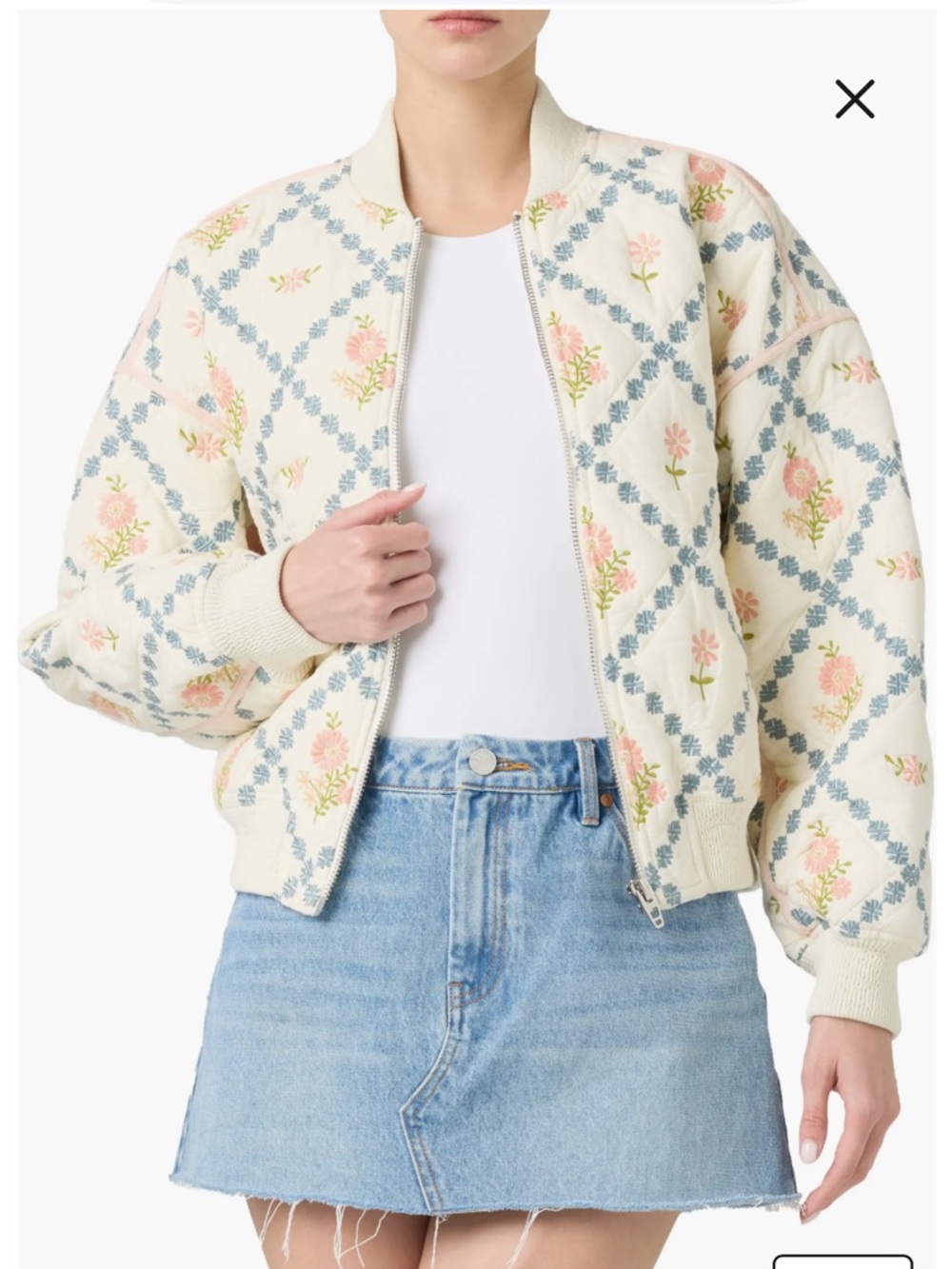 BLANKNYC Women's Sought After Bomber/Jacket Size XS - Picture 3 of 6